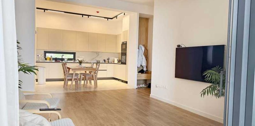 3 bedrooms Apartment in Agios Athanasios, Cyprus No. 104014