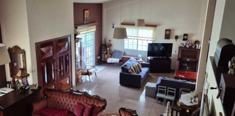 7 dormitorios House en Limassol, Cyprus No. 84076