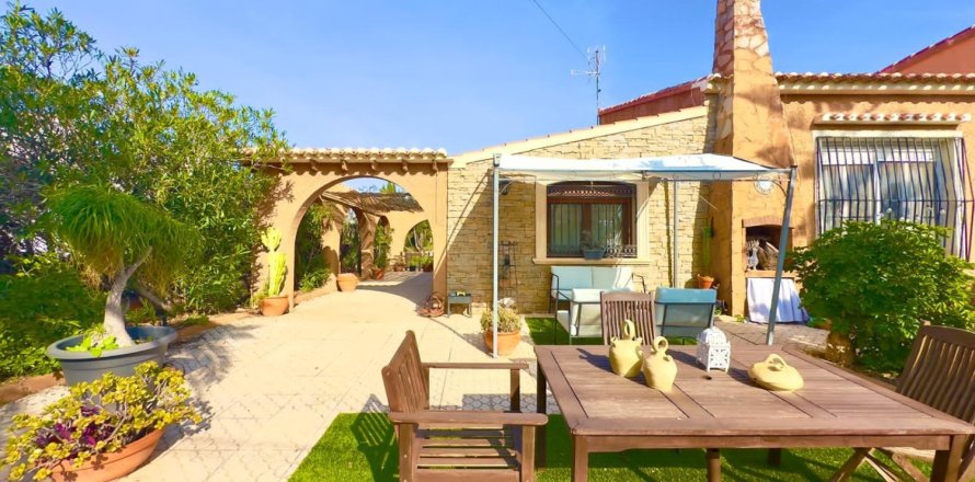 3 bedrooms Apartment in Torreblanca, Spain No. 124787