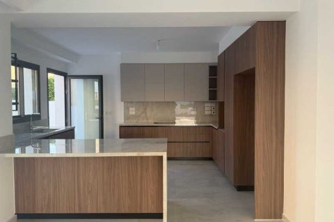 4 bedrooms House in Geroskípou, Cyprus No. 39516 3