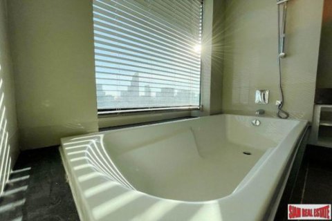 2 bedrooms Apartment in Bangkok, Thailand No. 96182 13