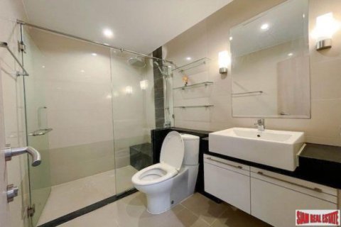 2 bedrooms Apartment in Bangkok, Thailand No. 96182 18