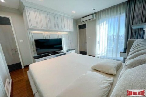 2 bedrooms Apartment in Bangkok, Thailand No. 96182 2