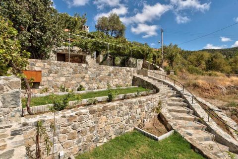 Вилла с 2 спальнями в Лимассол, Кипр №30670 3