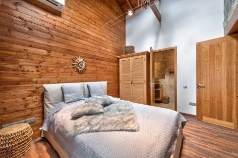 Вилла с 2 спальнями в Лимассол, Кипр №30670 16