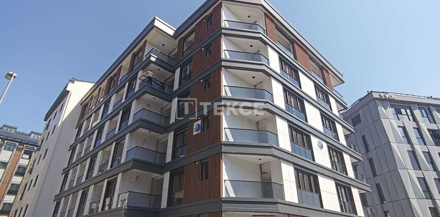 4 dormitorios Apartment en Istanbul, Turkey No. 13237