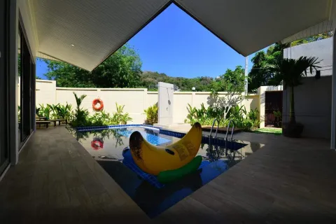 3 bedrooms Villa in Phuket, Thailand No. 2789 17