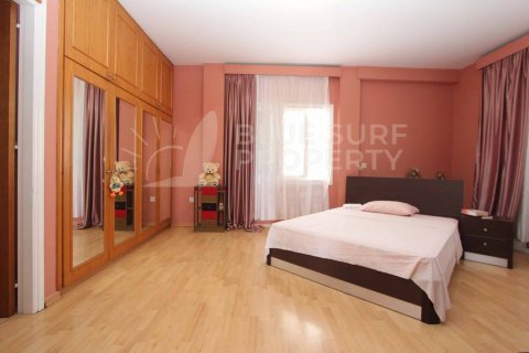 5 bedrooms Villa in Paralimni, Cyprus No. 36592 18