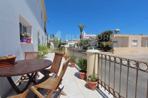 5 bedrooms Villa in Paralimni, Cyprus No. 36592 16