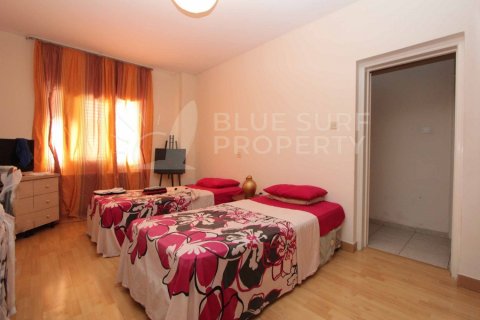 5 bedrooms Villa in Paralimni, Cyprus No. 36592 11