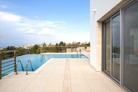 7 chambres Villa à Paphos, Cyprus No. 105737 3
