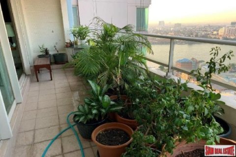 3 bedrooms Apartment in Bangkok, Thailand No. 96551 2