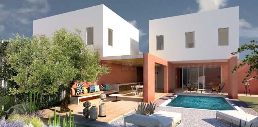 4 bedrooms House in Protaras, Cyprus No. 83558
