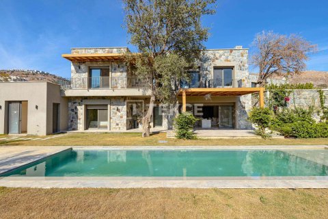 4 dormitorios Villa en Bodrum, Turkey No. 70227