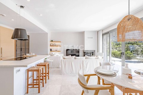 4 dormitorios Villa en Phi Dien, Vietnam No. 70227 18