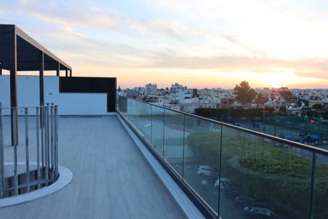 3 bedrooms Penthouse in Limassol, Cyprus No. 32187 13