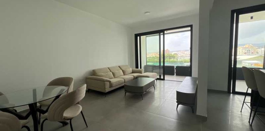 3 bedrooms Penthouse in Limassol, Cyprus No. 32187