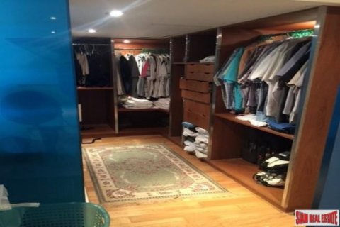 3 bedrooms Apartment in Bangkok, Thailand No. 96214 17