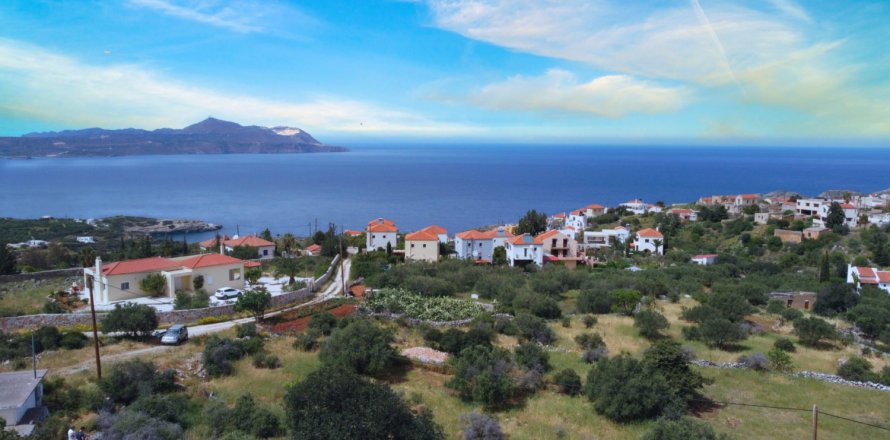 2598m² Land en Chania, Greece No. 81507