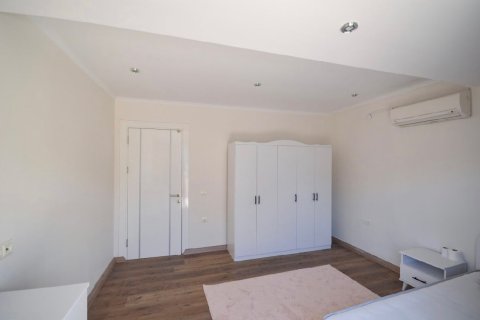 3 bedrooms Apartment in Tri Phuong, Vietnam No. 14231 17