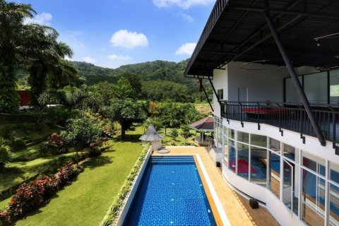 10 bedrooms Villa in Chalong, Thailand No. 97189 3