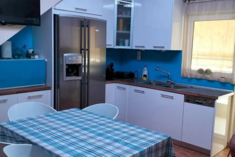 3 bedrooms Maisonette in Piraeus, Greece No. 108027 4