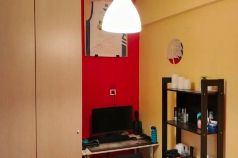 3 bedrooms Maisonette in Piraeus, Greece No. 108027 3