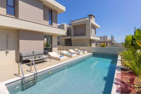 3 bedrooms Villa in Paralimni, Cyprus No. 75132 2