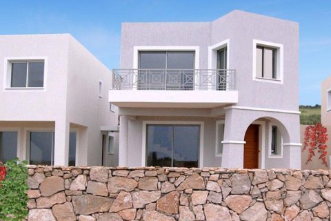 2 rooms Villa in Paphos, Cyprus No. 105197 3