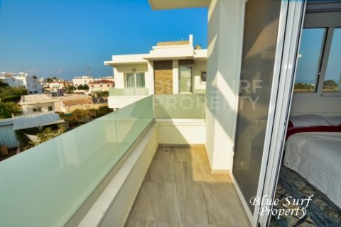 4 bedrooms Villa in Paralimni, Cyprus No. 36561 25