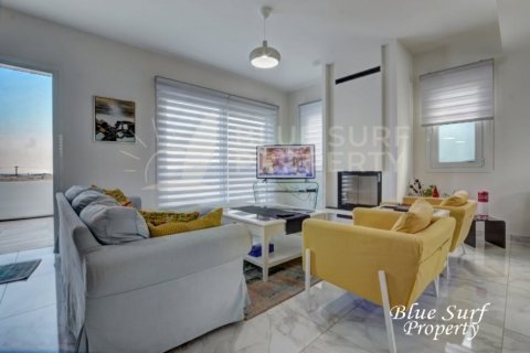 4 bedrooms Villa in Paralimni, Cyprus No. 36561 6