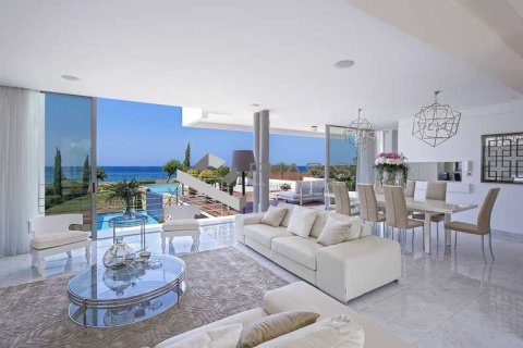 4 bedrooms Villa in Polis, Cyprus No. 101548 8