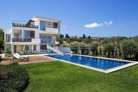 4 bedrooms Villa in Polis, Cyprus No. 101548 9