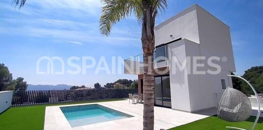 3 bedrooms Villa in La Nucia, Spain No. 109801