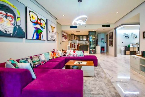 Квартира с 2 спальнями в Бизнес-Бэй, ОАЭ №119690