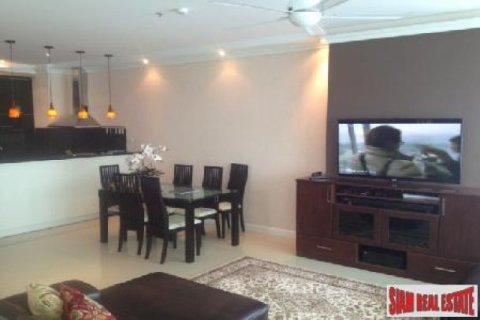 2 bedrooms Apartment in Jomtien Beach, Thailand No. 96479 4