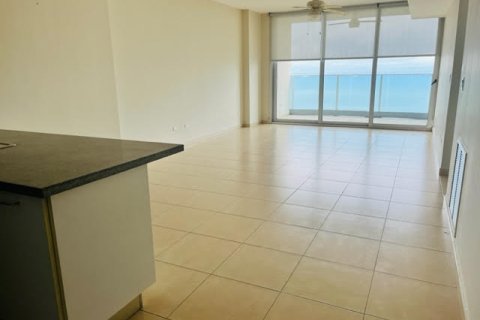 1 bedroom Apartment in Panama City, Panama No. 70645 7