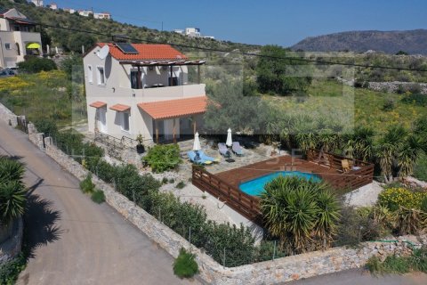 2 bedrooms Villa in Crete, Greece No. 74395 1