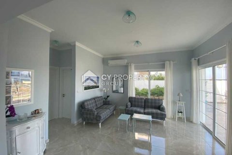 4 bedrooms House in Kofinou, Cyprus No. 31809 9