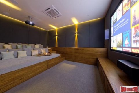 5 bedrooms Villa on the Chaweng Beach, Thailand No. 96289 20