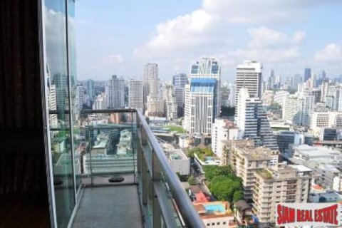 2 bedrooms Apartment in Bangkok, Thailand No. 96746 12
