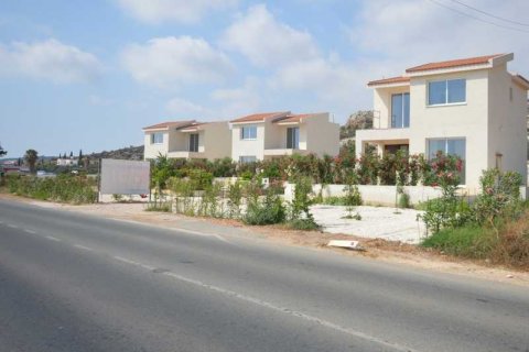 3 bedrooms Villa in Agios Georgios, Cyprus No. 84369 1