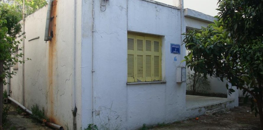 286m² Land en Gerakas, Greece No. 59764