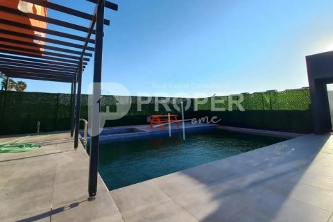 5 rooms Villa in Tan Xuan, Vietnam No. 13172 15