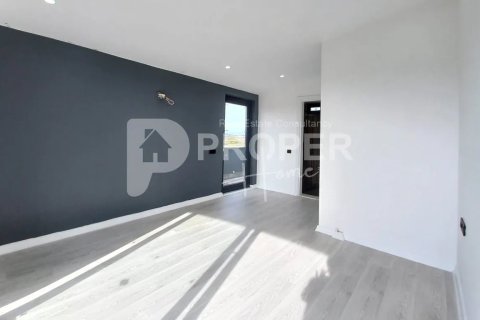 5 rooms Villa in Tan Xuan, Vietnam No. 13172 5