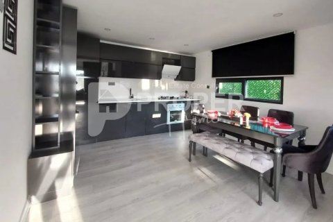 5 rooms Villa in Tan Xuan, Vietnam No. 13172 6