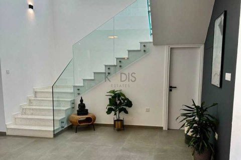 5 bedrooms Villa in Germasogeia, Cyprus No. 76793 7