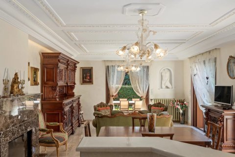 Вилла с 5 спальнями в Антиб, Франция №67948 5