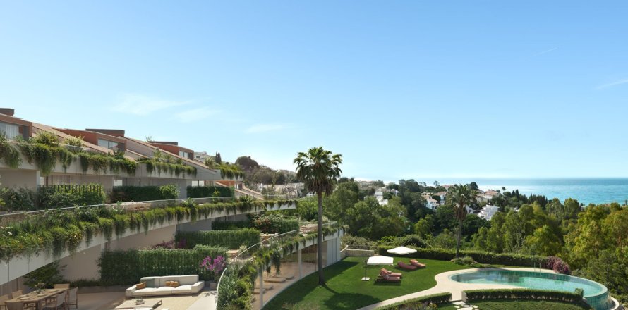 3 dormitorios Apartment en Benalmádena, Spain No. 111684