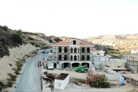 4 chambres House à Agios Athanasios, Cyprus No. 78353 8